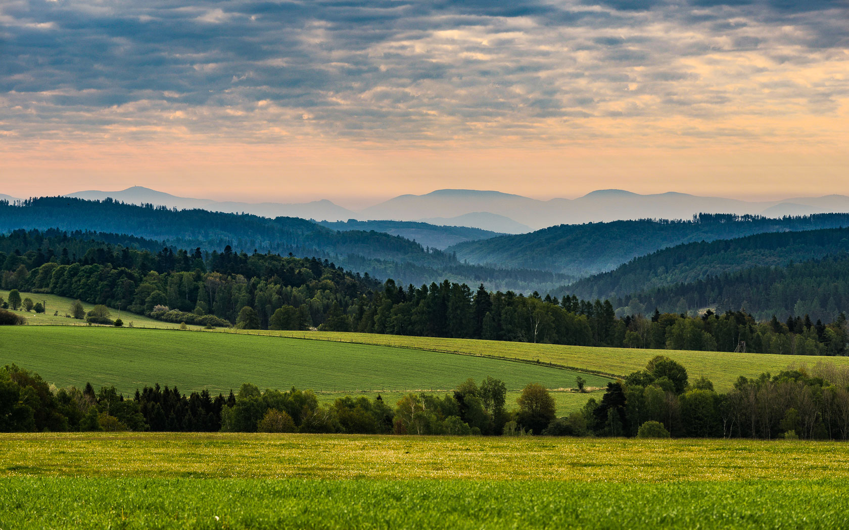 Panorama krajiny v okolí Ondrášova